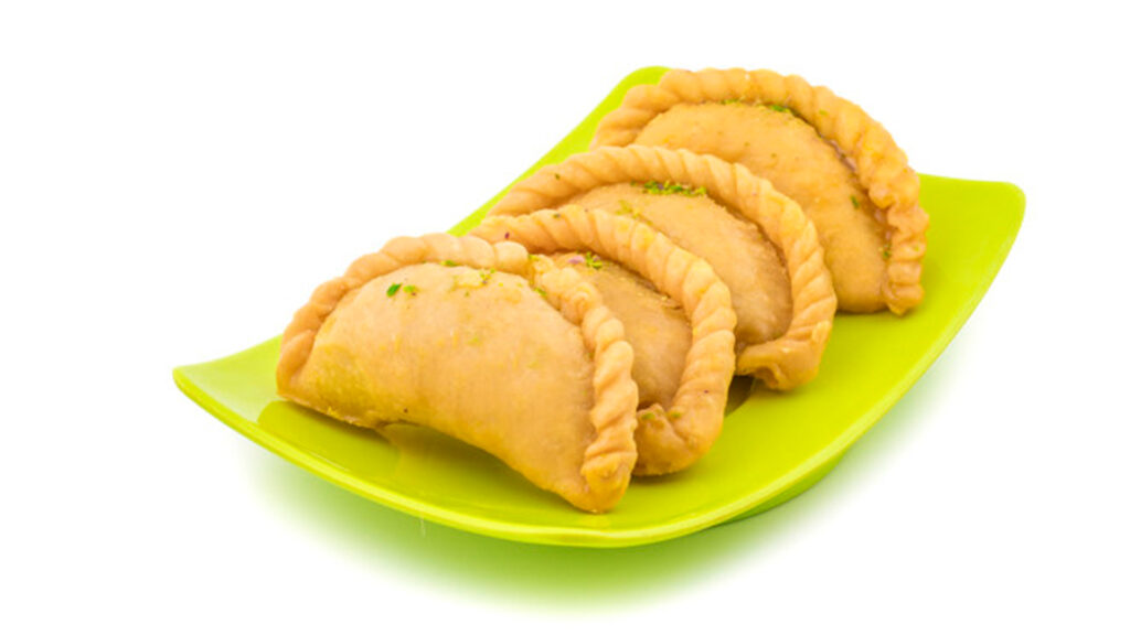 Semolina Gujiya Recipe| Food Diaries