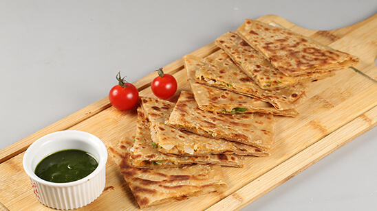 Crispy Egg Paratha Recipe | Lively Weekends